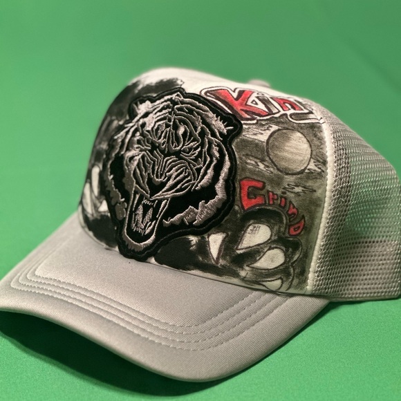 Trucker hat - Picture 5 of 11